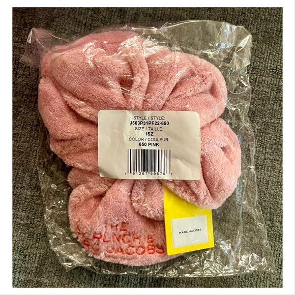 Marc Jacobs | The Scrunchie | Pink - Picture 2 of 4